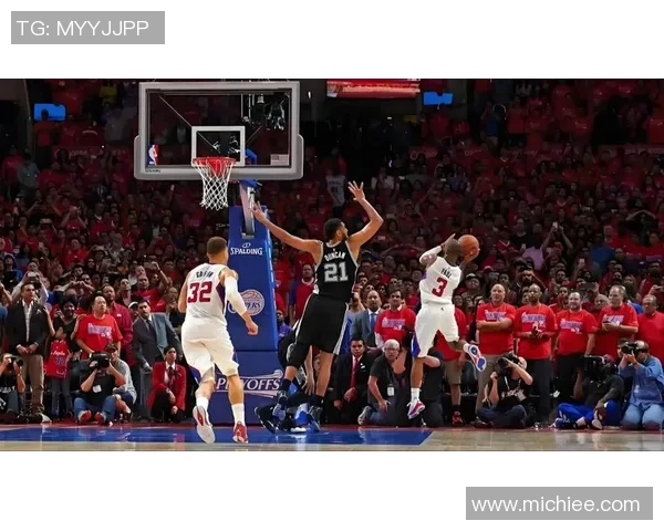 2015年5月勇士与快船激战回顾精彩比赛录像分析